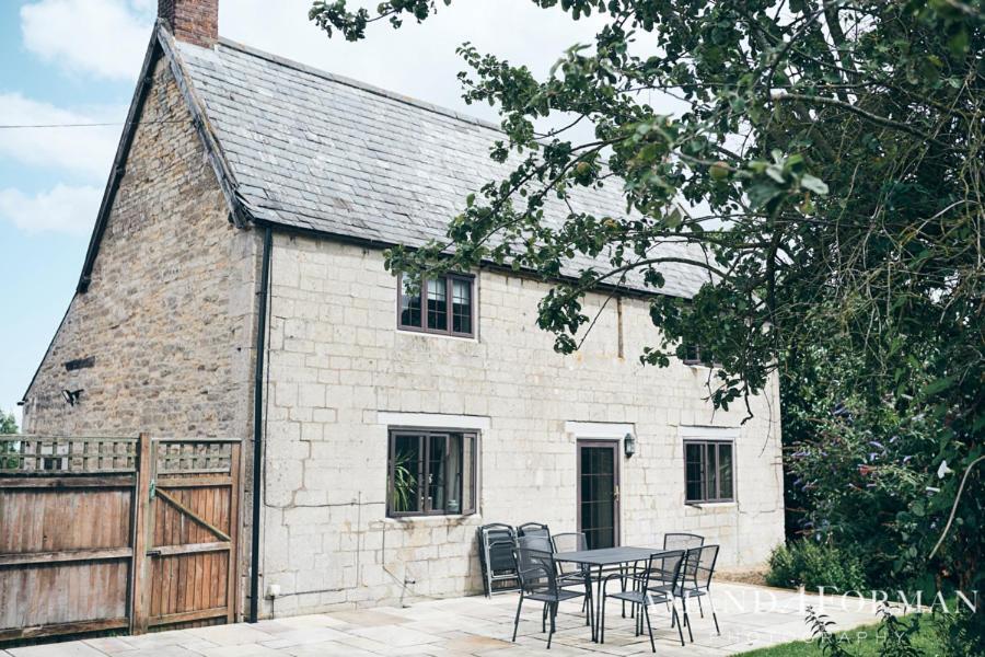 Rutland Water Courtyard Rooms Oakham Exterior foto